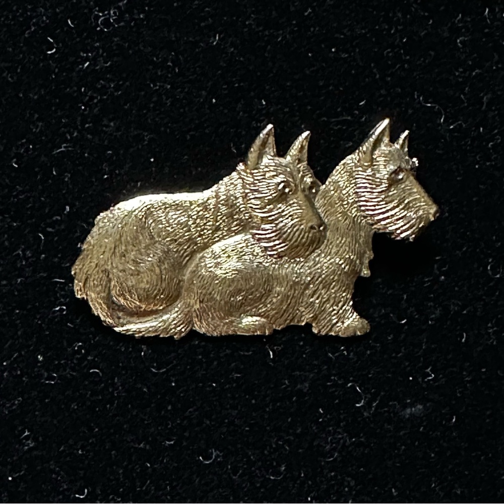 Vintage Scotty Dog Scottish Terrier Pin Gold Tone‎